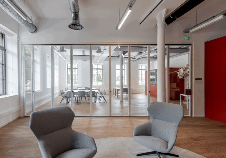 drlw - IMB_EzR9wo.GIF